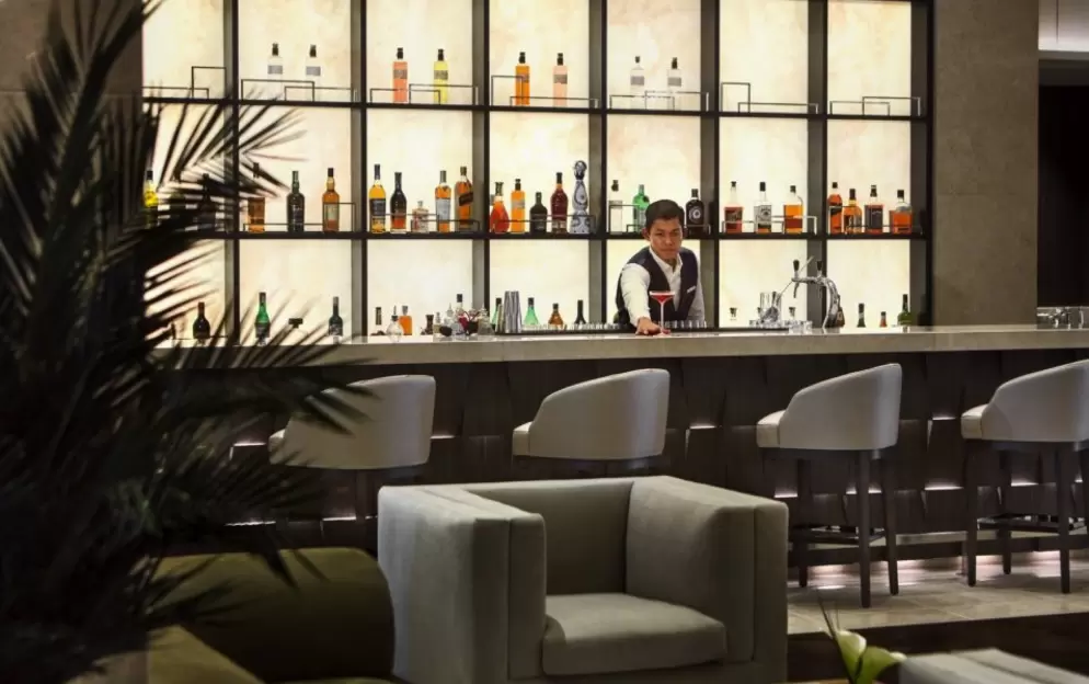 Explora Journeys EXPLORA III Lobby Bar 3.jpg